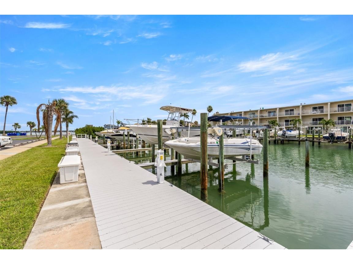 1 Key Capri #104E Treasure Island FL 33706 TB8426789 image34