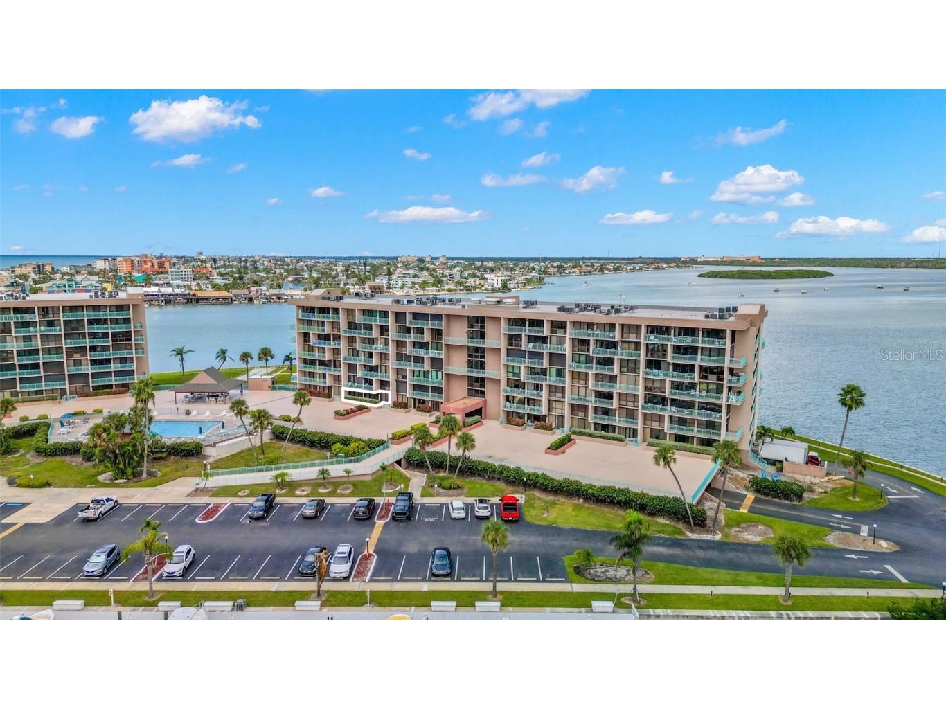 1 Key Capri #104E Treasure Island FL 33706 TB8426789 image36