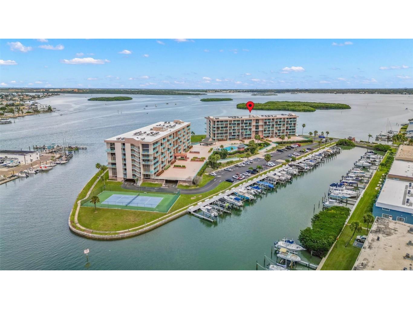 1 Key Capri #104E Treasure Island FL 33706 TB8426789 image39