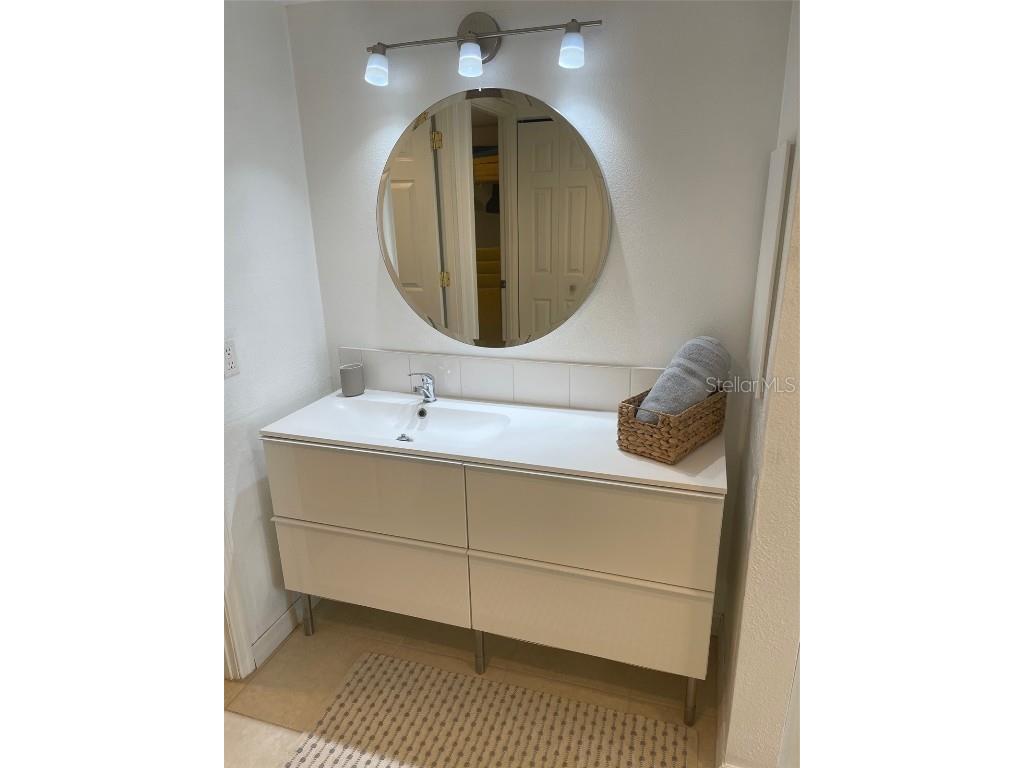 1 Key Capri #104W Treasure Island FL 33706 A4659475 image21