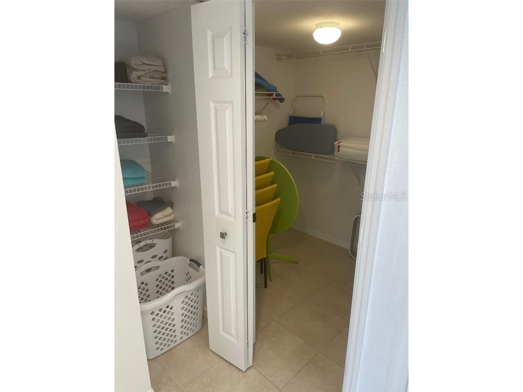 1 Key Capri #104W Treasure Island FL 33706 A4659475 image24