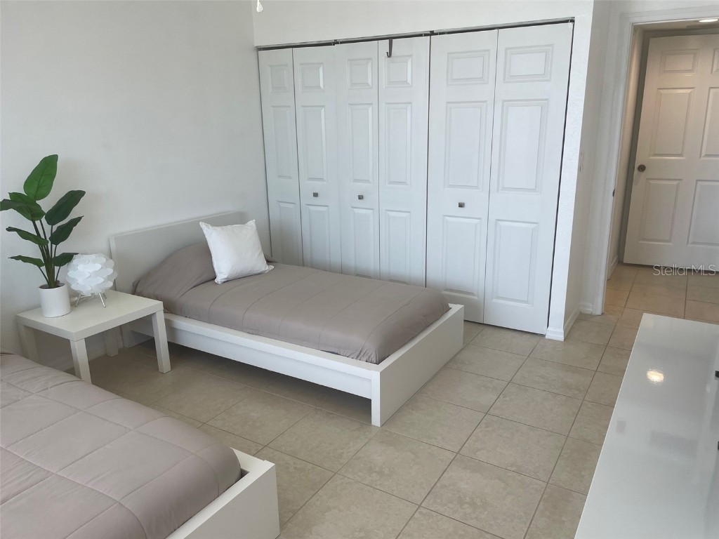 1 Key Capri #104W Treasure Island FL 33706 A4659475 image26