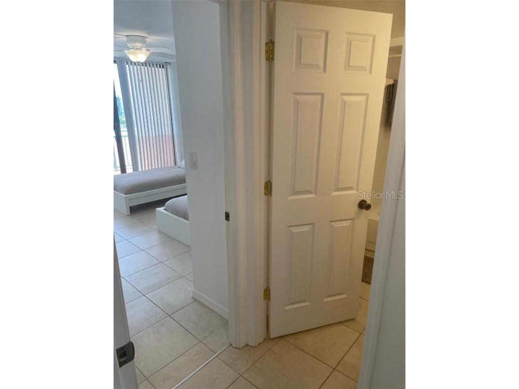 1 Key Capri #104W Treasure Island FL 33706 A4659475 image30