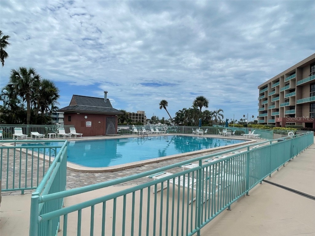 1 Key Capri #104W Treasure Island FL 33706 A4659475 image42