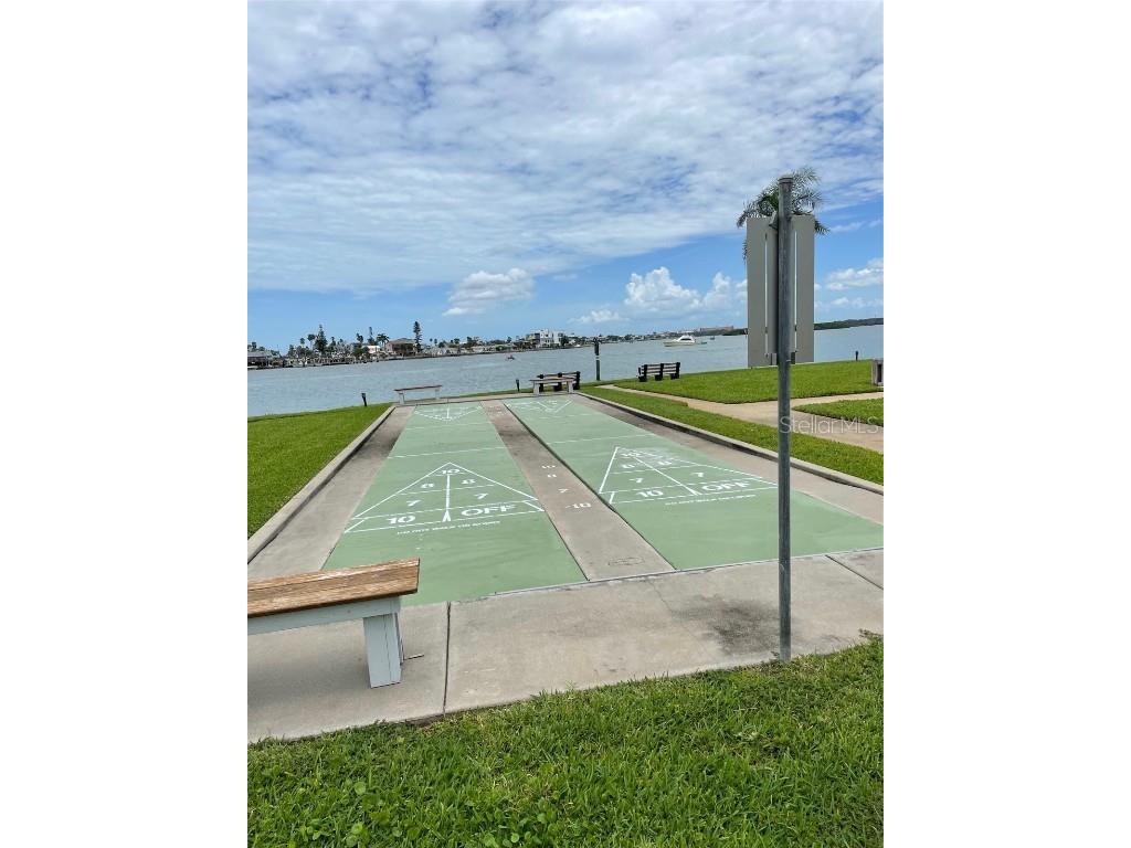 1 Key Capri #104W Treasure Island FL 33706 A4659475 image45