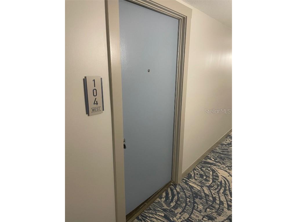 1 Key Capri #104W Treasure Island FL 33706 A4659475 image7