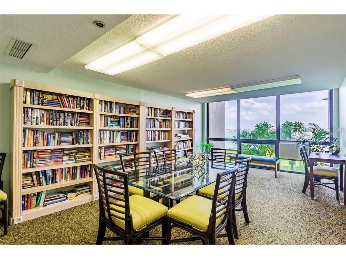 1 Key Capri #112E Treasure Island FL 33706 - BOCA CIEGA BAY TB8443380 image47