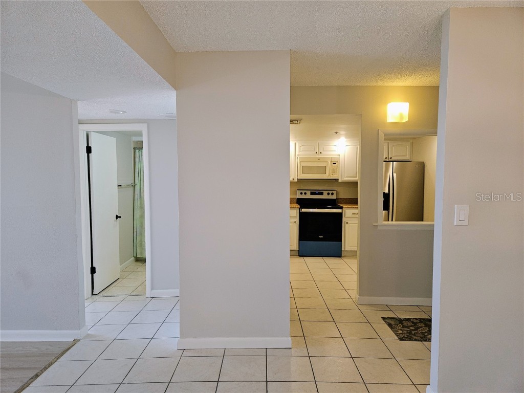 1 Key Capri #112E Treasure Island FL 33706 - BOCA CIEGA BAY TB8443380 image9