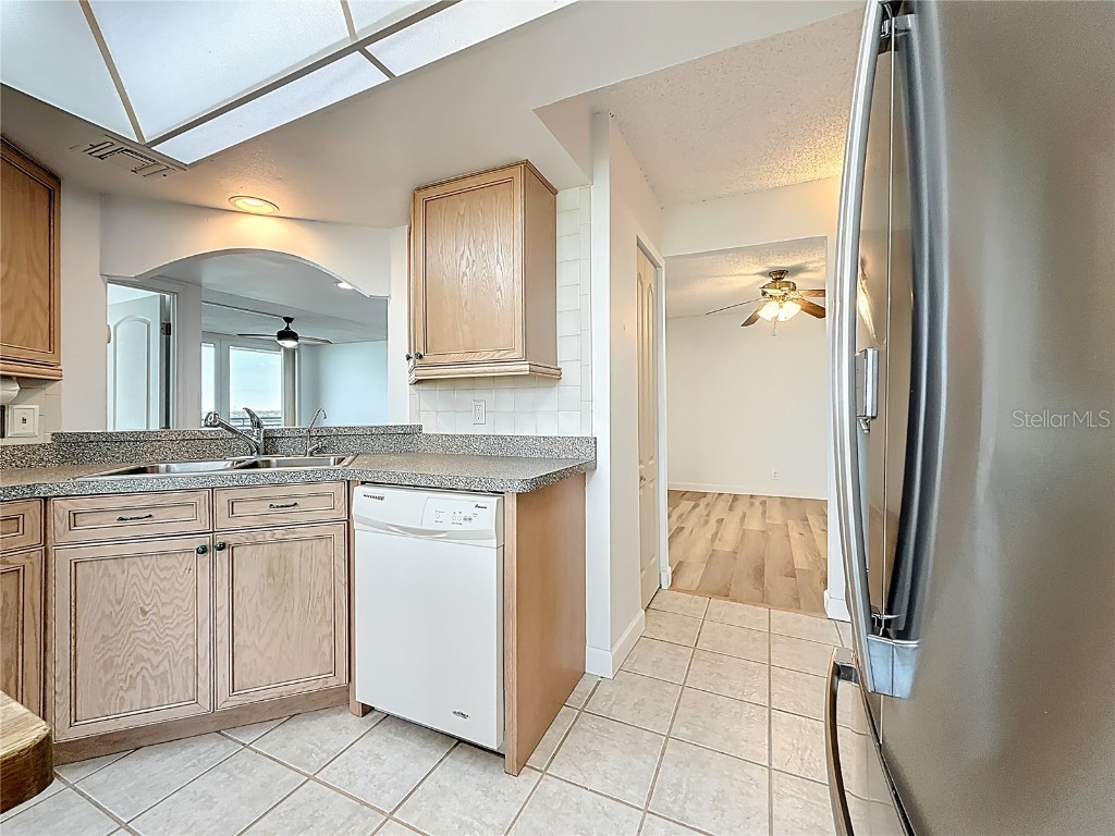 1 Key Capri #201E Treasure Island FL 33706 TB8439821 image29