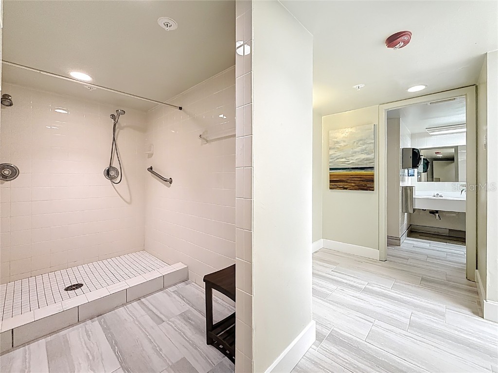 1 Key Capri #201E Treasure Island FL 33706 TB8439821 image75