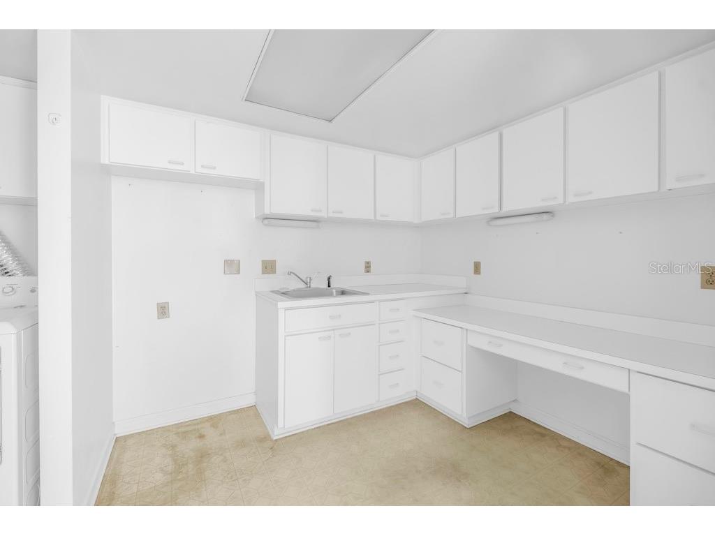 1 Key Capri #209E Treasure Island FL 33706 - BOCA CIEGA BAY TB8515491 image21