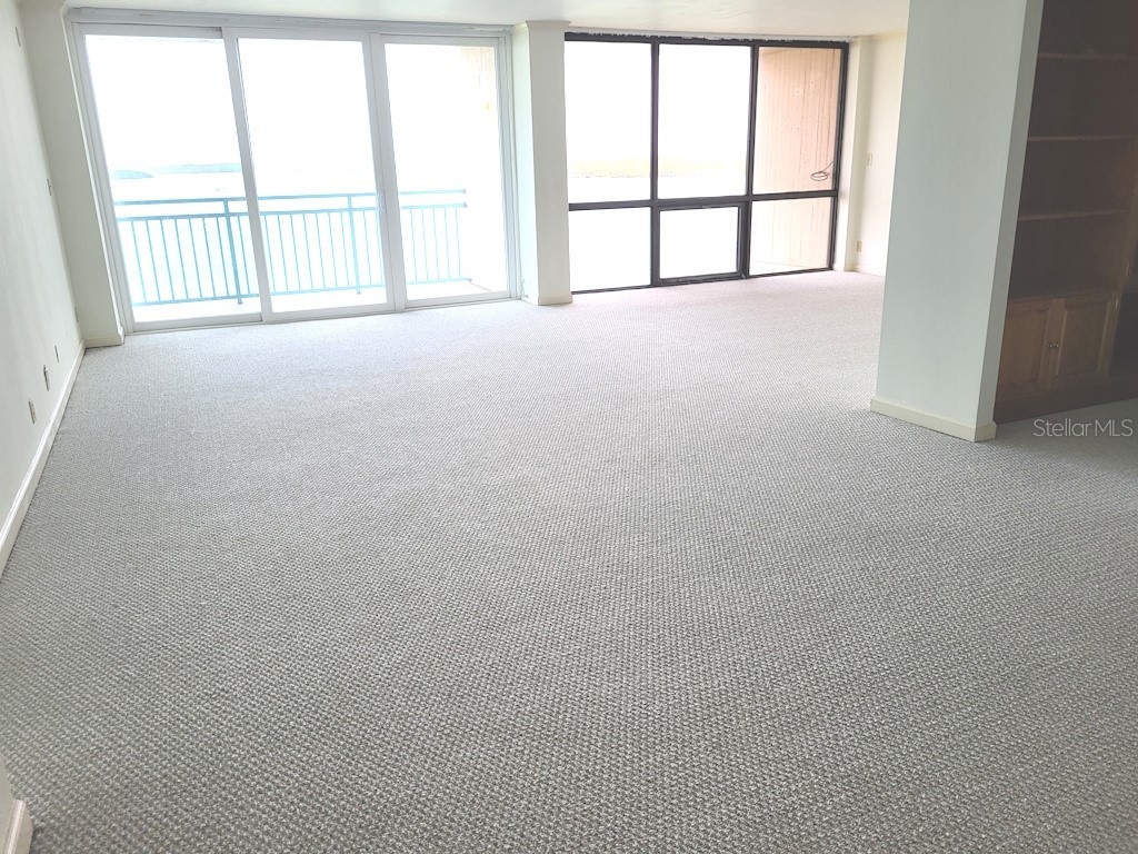 1 Key Capri #209E Treasure Island FL 33706 - BOCA CIEGA BAY TB8515491 image7
