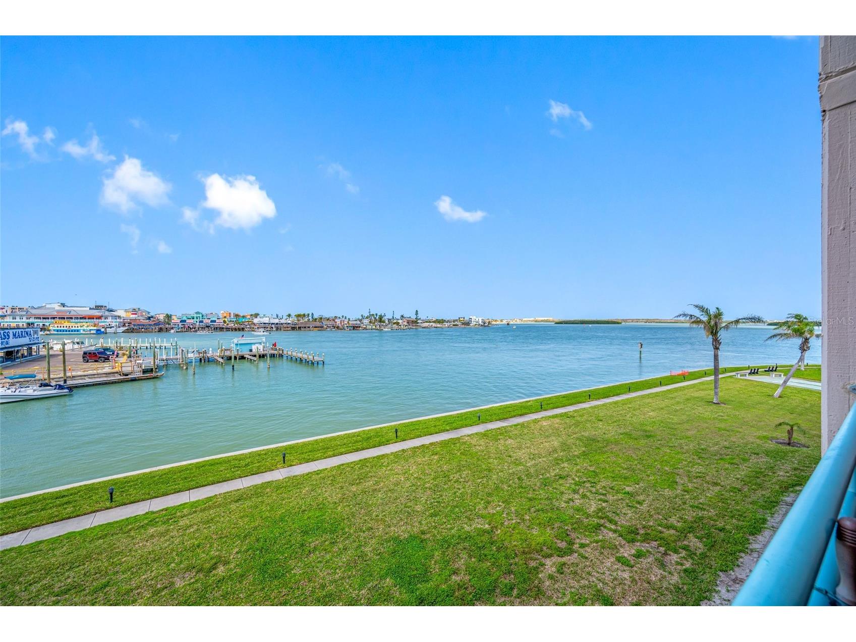 1 Key Capri #211W Treasure Island FL 33706 TB8423605 image1