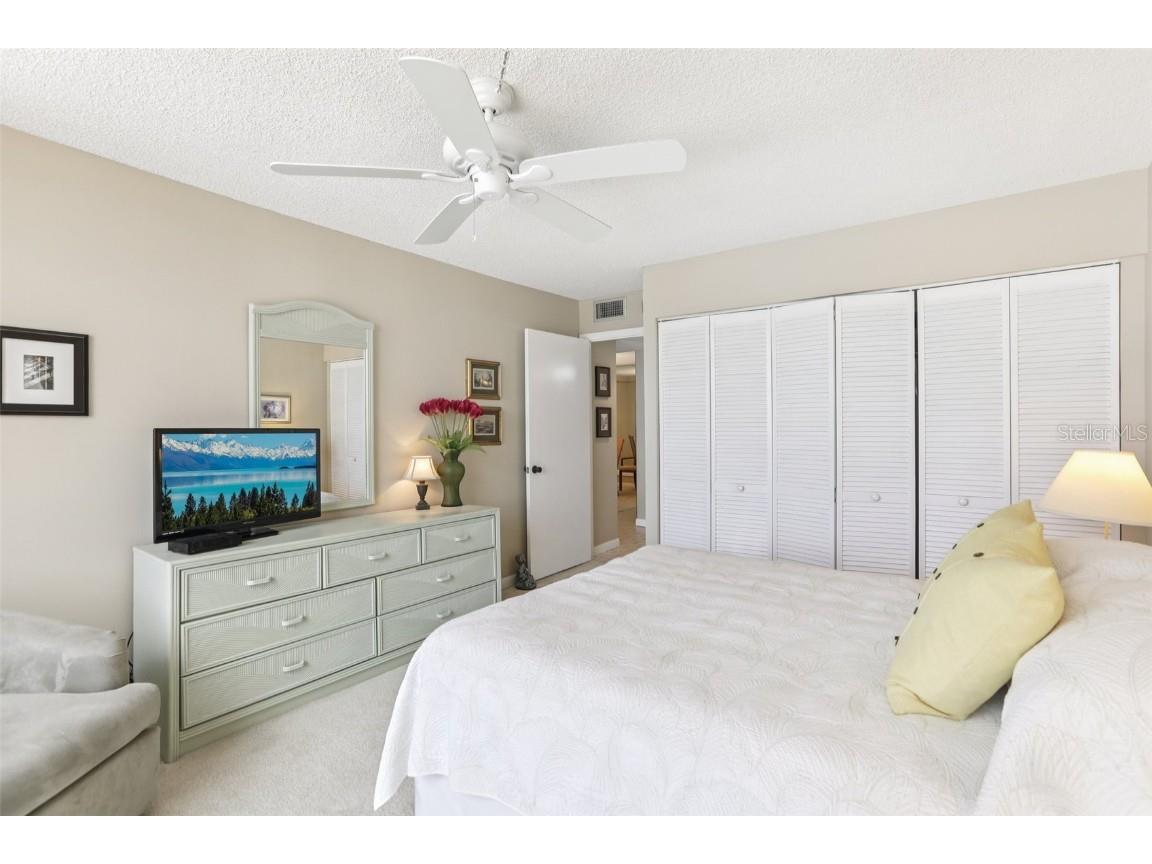 1 Key Capri #302E Treasure Island FL 33706 TB8400239 image20
