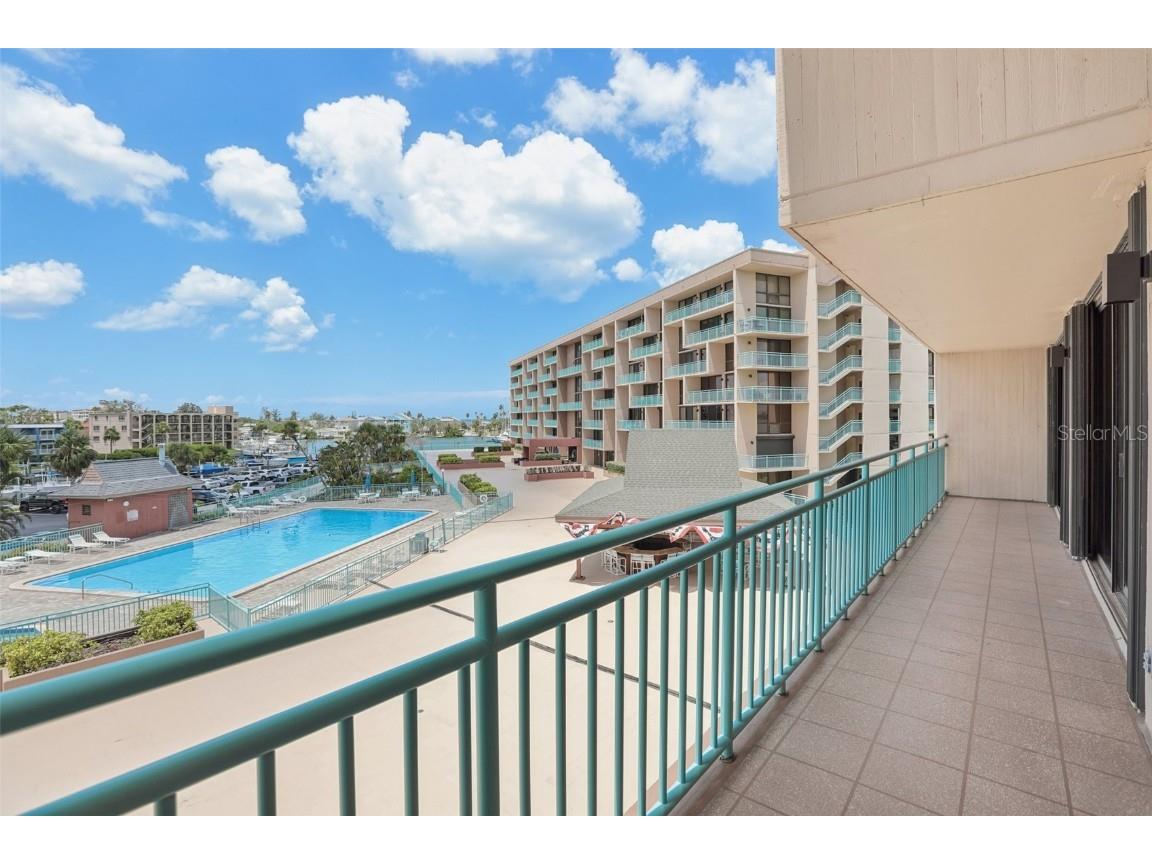 1 Key Capri #302E Treasure Island FL 33706 TB8400239 image22