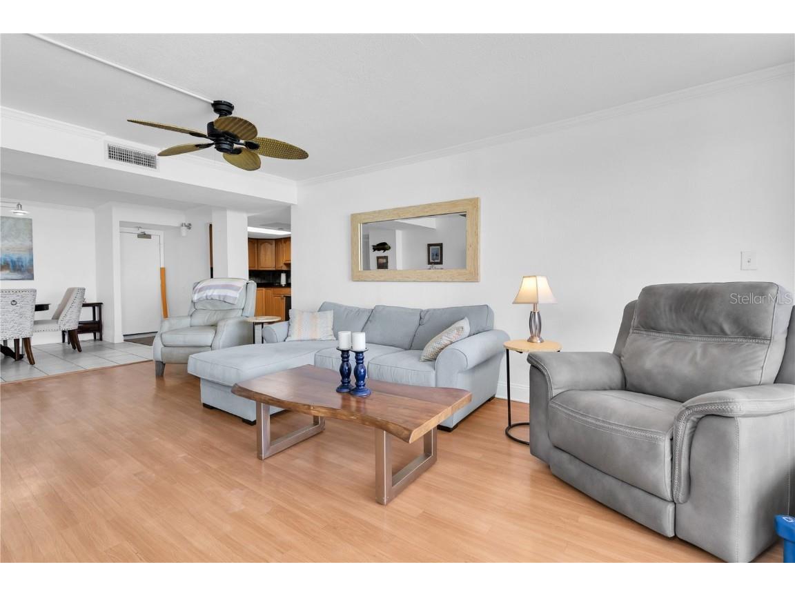 1 Key Capri #303E Treasure Island FL 33706 TB8380378 image12