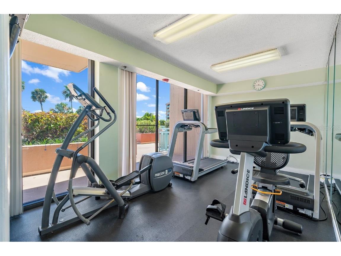 1 Key Capri #303E Treasure Island FL 33706 TB8380378 image26