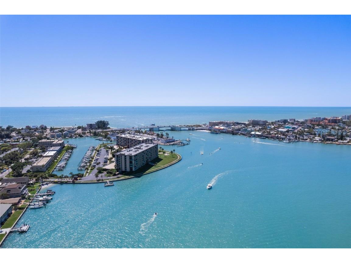 1 Key Capri #303E Treasure Island FL 33706 TB8380378 image34