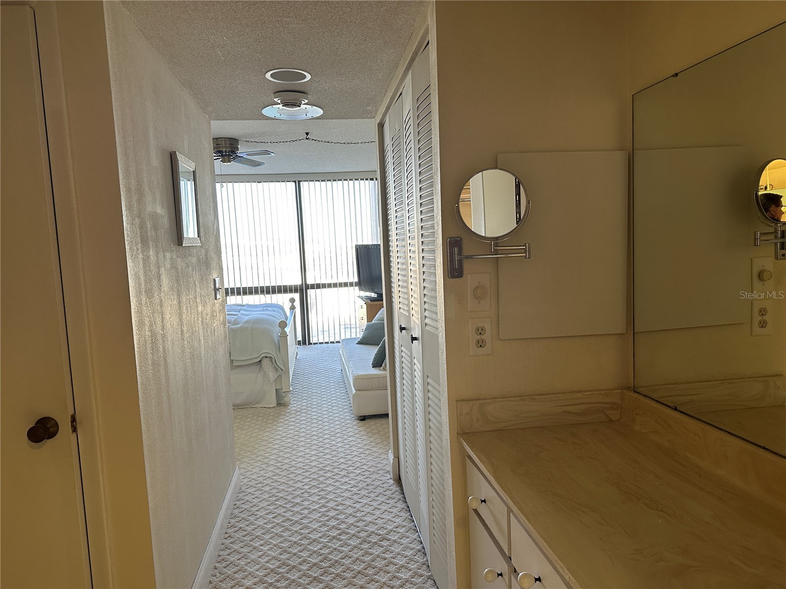 1 Key Capri #303W Treasure Island FL 33706 TB8500044 image19