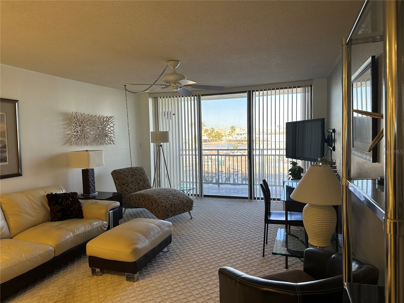 1 Key Capri #303W Treasure Island FL 33706 TB8500044 image9