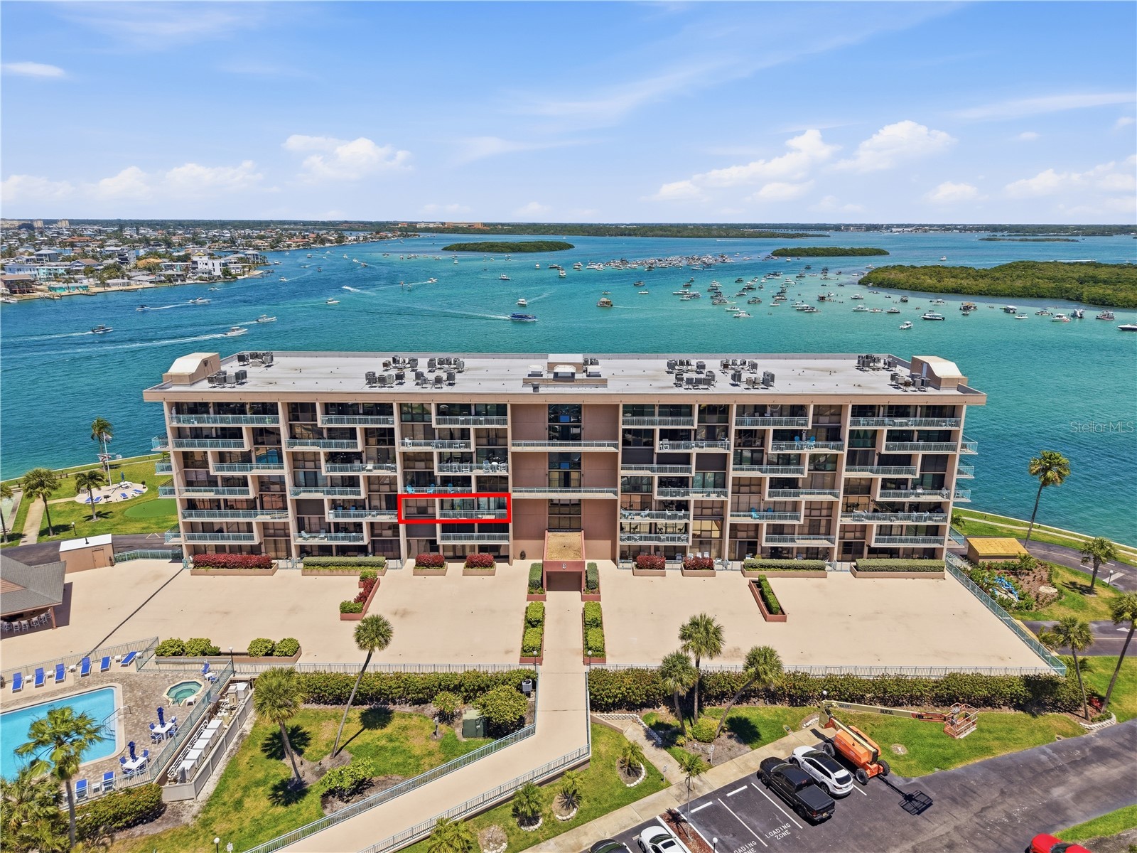 1 Key Capri #306E Treasure Island FL 33706 TB8492071 image2