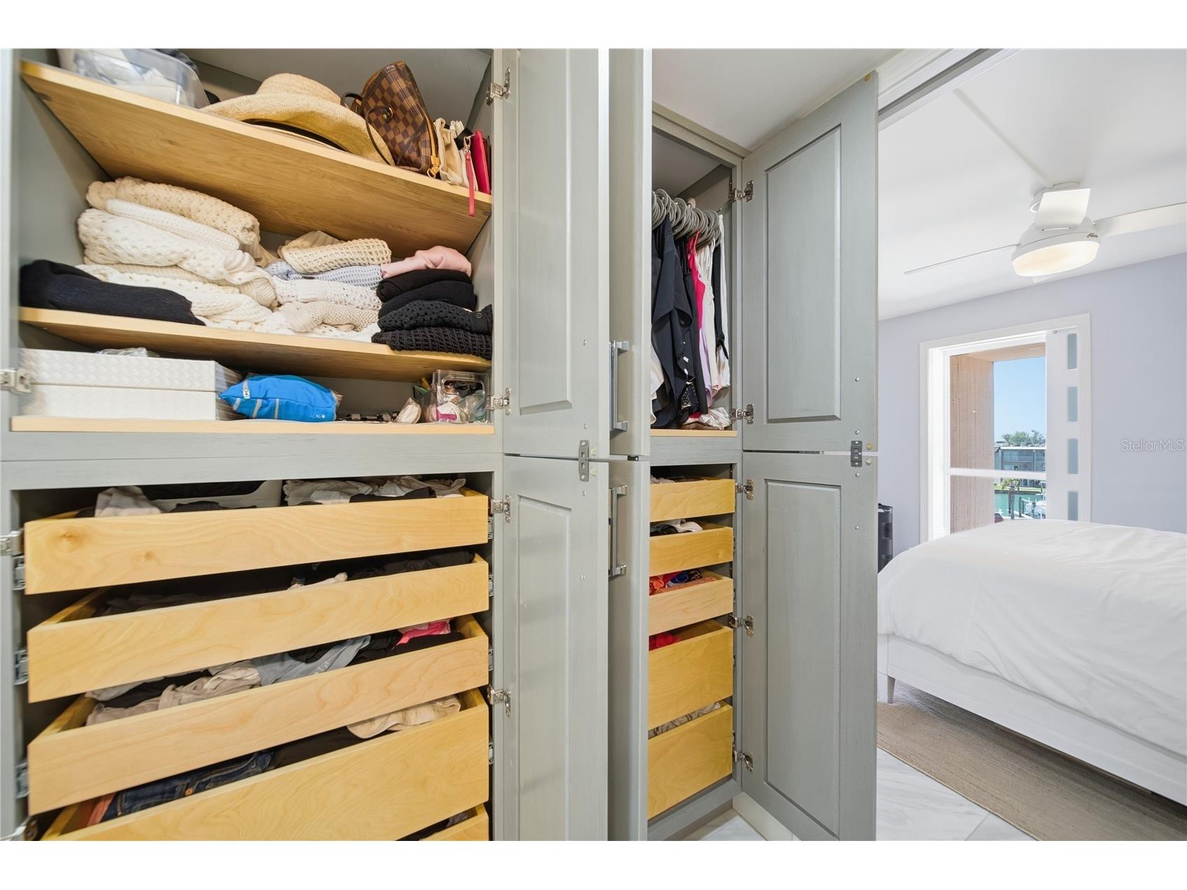 1 Key Capri #306E Treasure Island FL 33706 TB8492071 image24