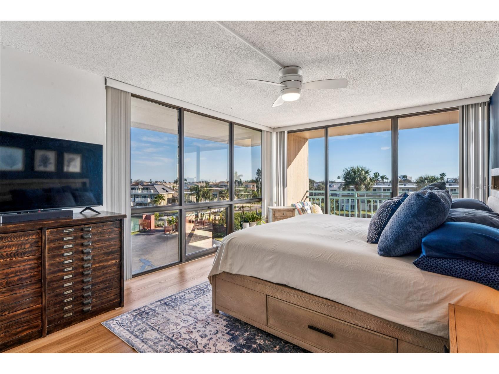 1 Key Capri #312E Treasure Island FL 33706 - LEADING TO THE GULF TB8466352 image3