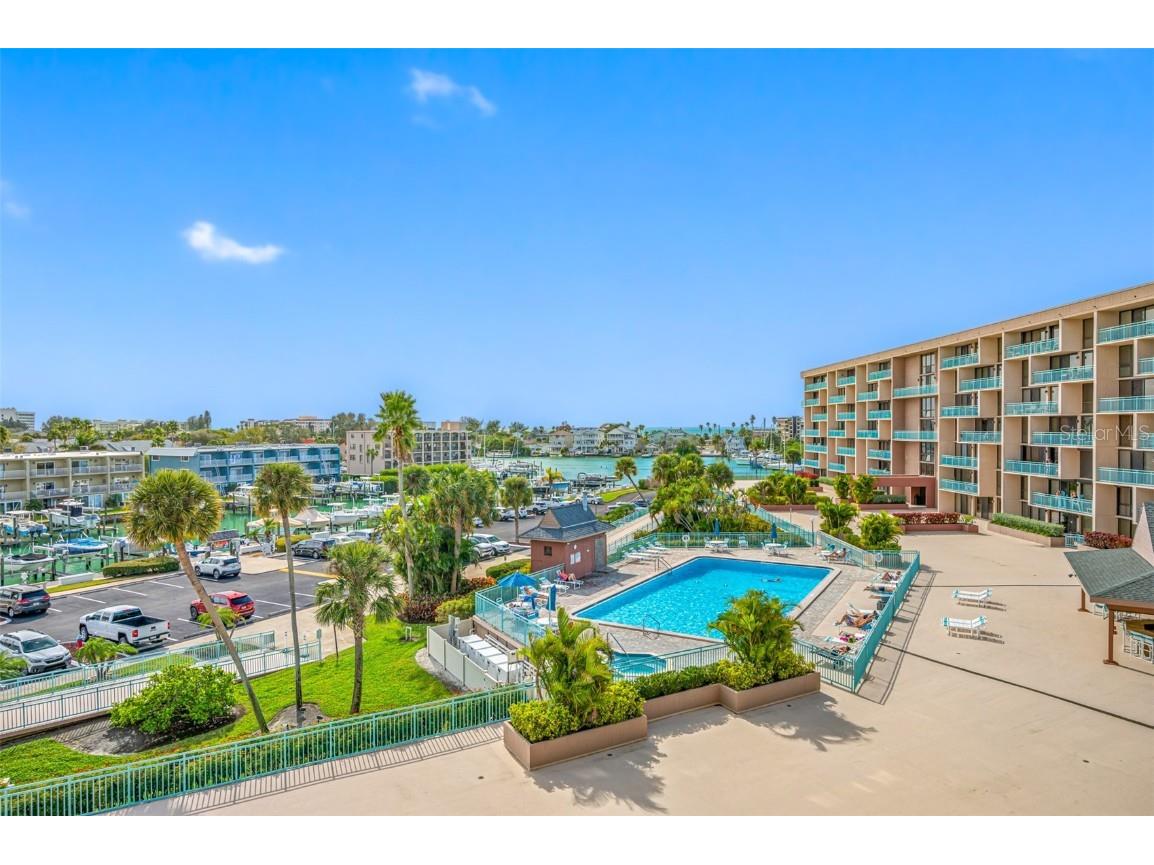 1 Key Capri #406E Treasure Island FL 33706 U8227572 image1