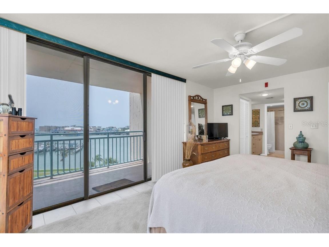 1 Key Capri #502E Treasure Island FL 33706 TB8381558 image17