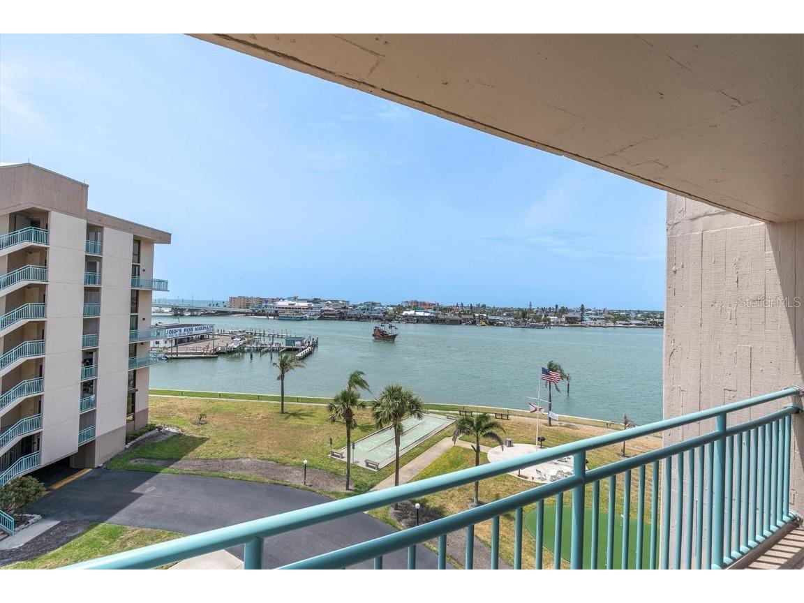 1 Key Capri #502E Treasure Island FL 33706 TB8381558 image25