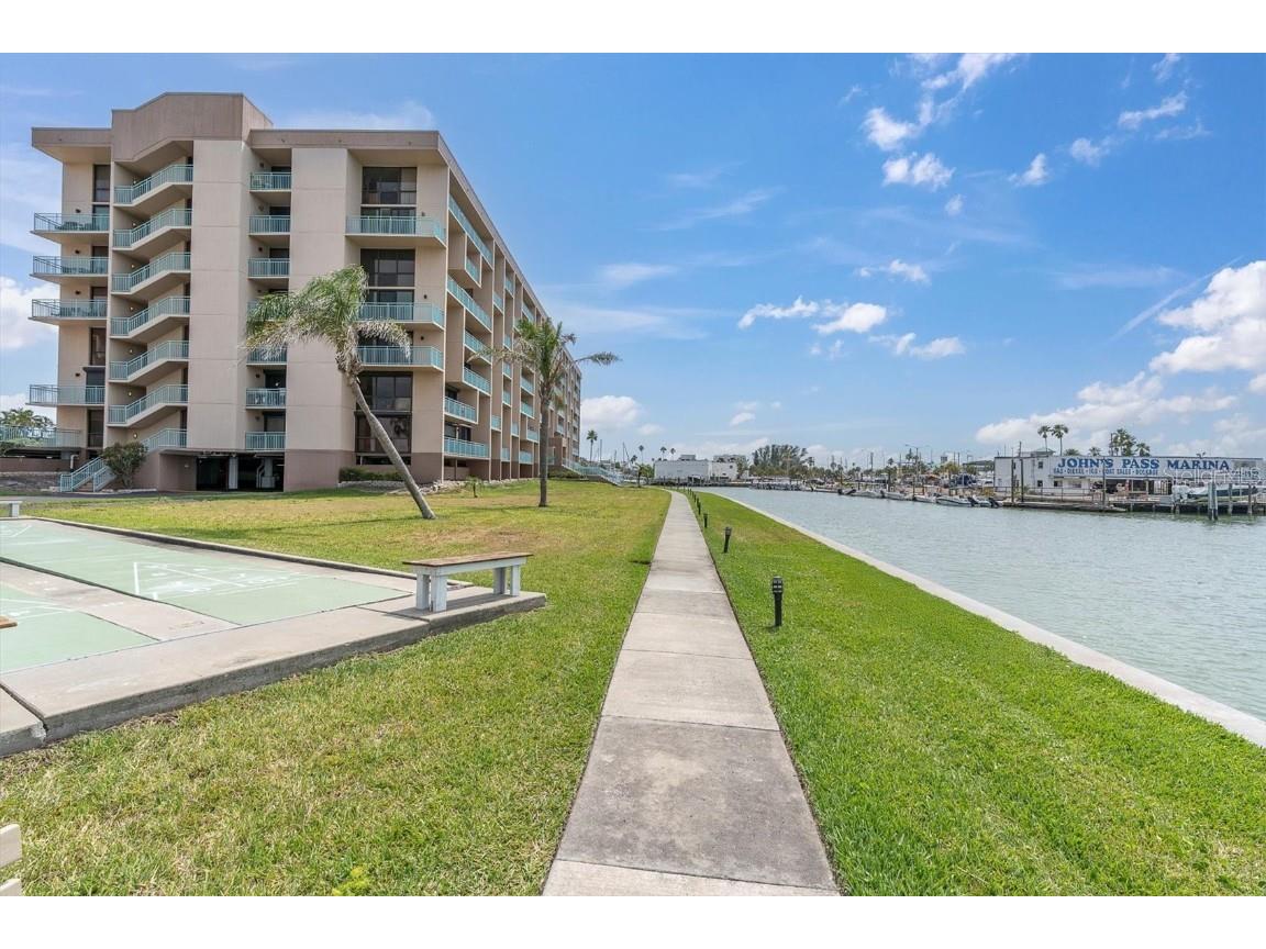 1 Key Capri #502E Treasure Island FL 33706 TB8381558 image38