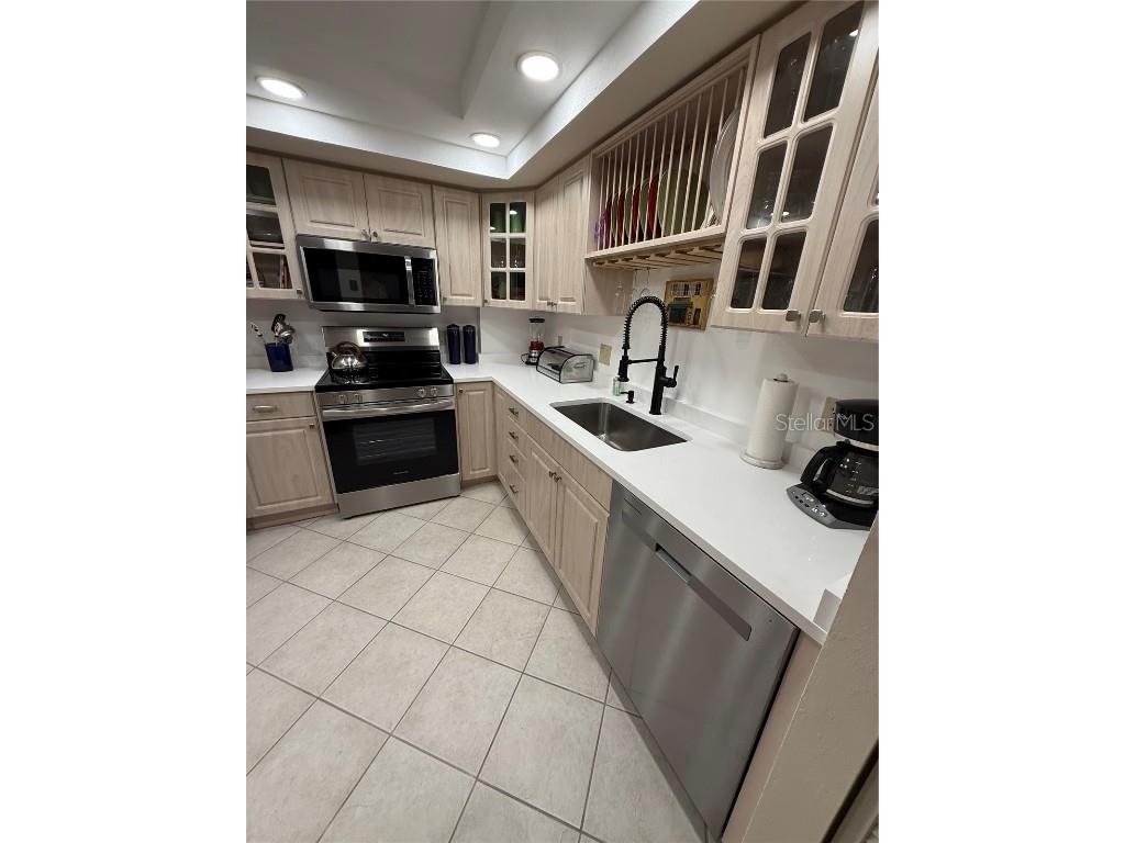 1 Key Capri #502E Treasure Island FL 33706 TB8381558 image7