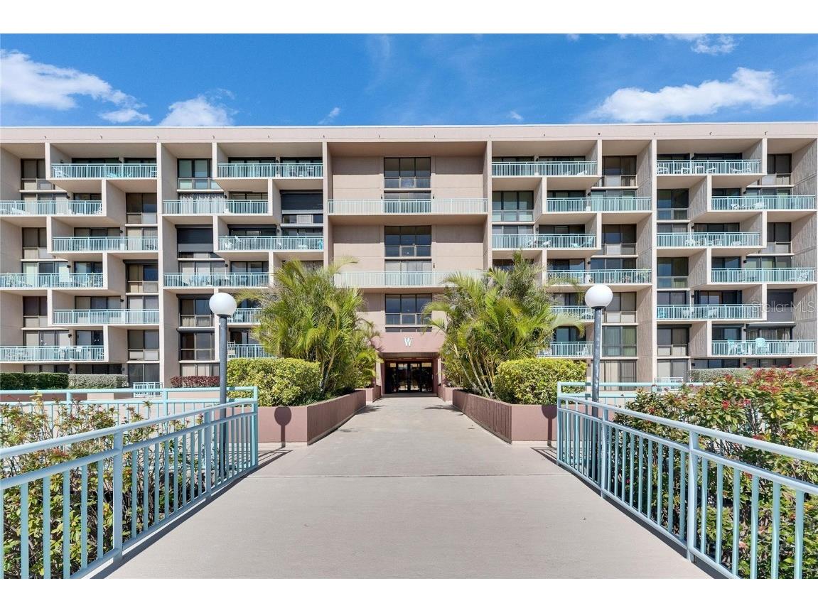 1 Key Capri #604W Treasure Island FL 33706 TB8358146 image1