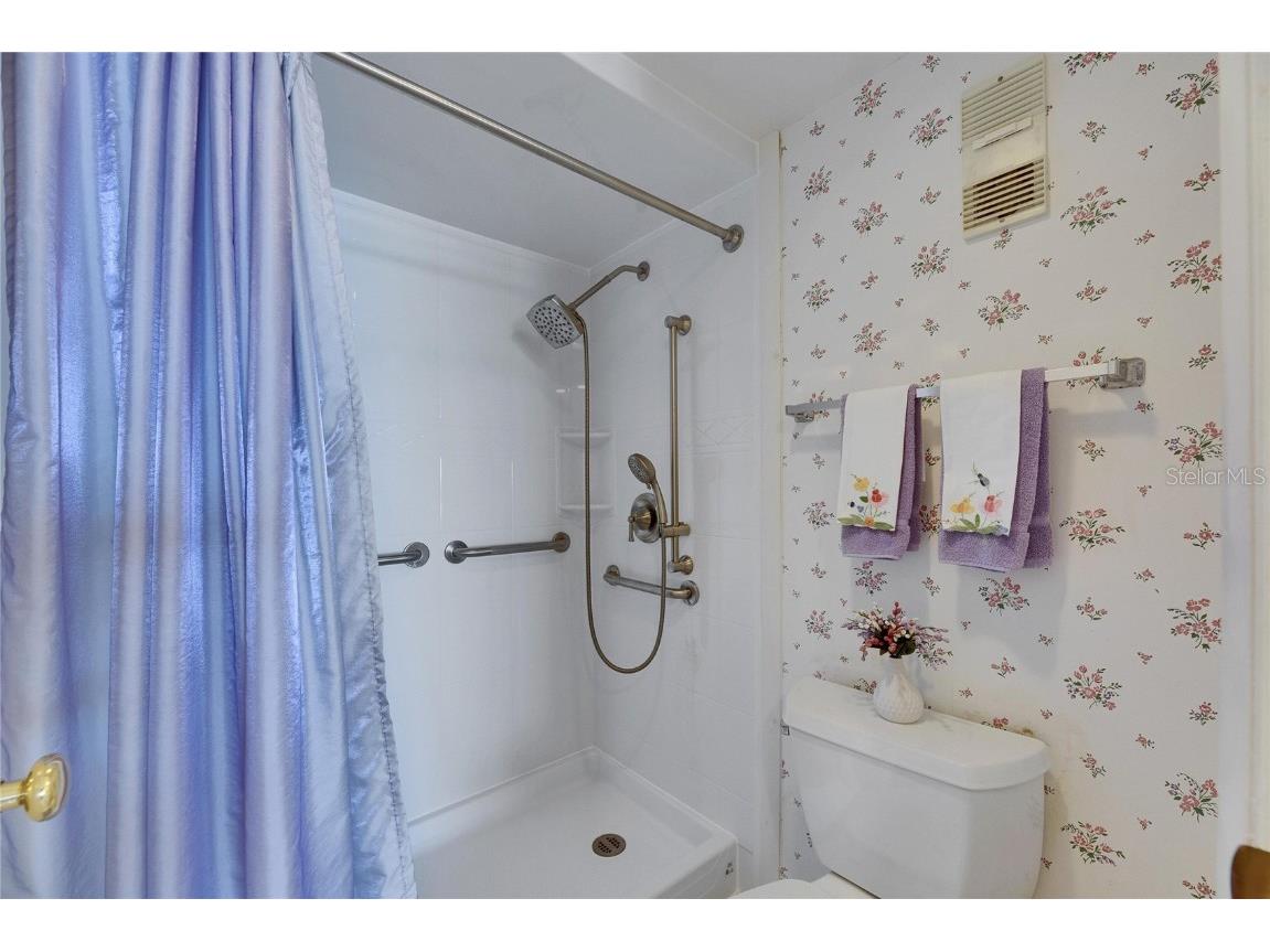 1 Key Capri #604W Treasure Island FL 33706 TB8358146 image39