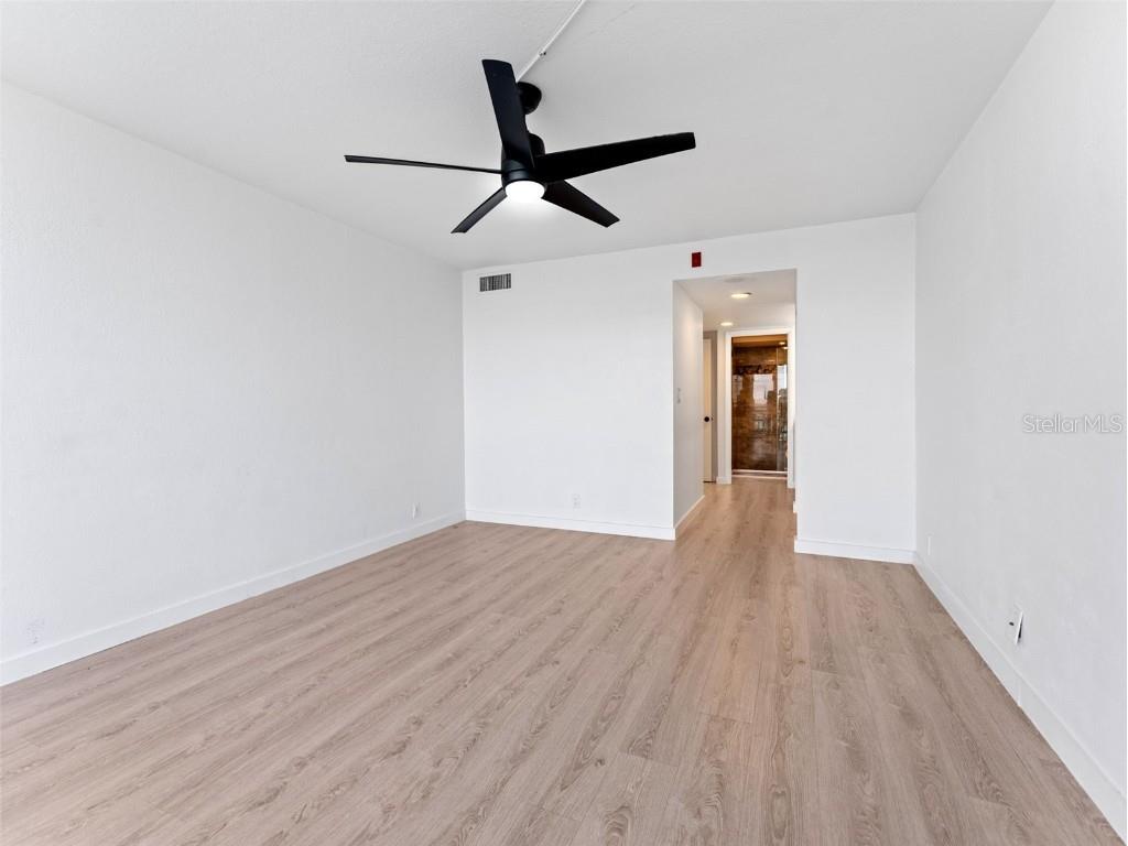 1 Key Capri #611E Treasure Island FL 33706 TB8420788 image11