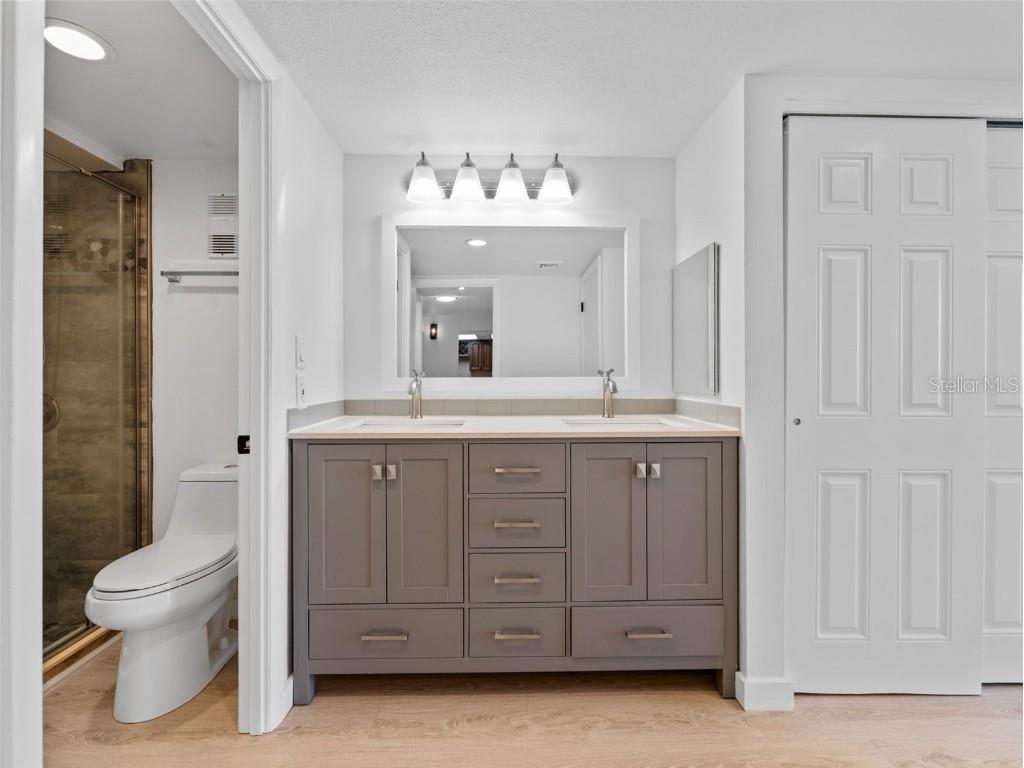 1 Key Capri #611E Treasure Island FL 33706 TB8420788 image12