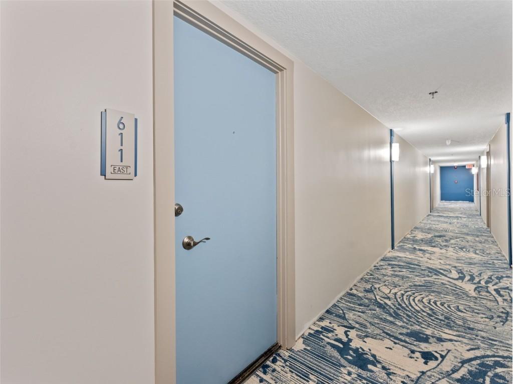 1 Key Capri #611E Treasure Island FL 33706 TB8420788 image2
