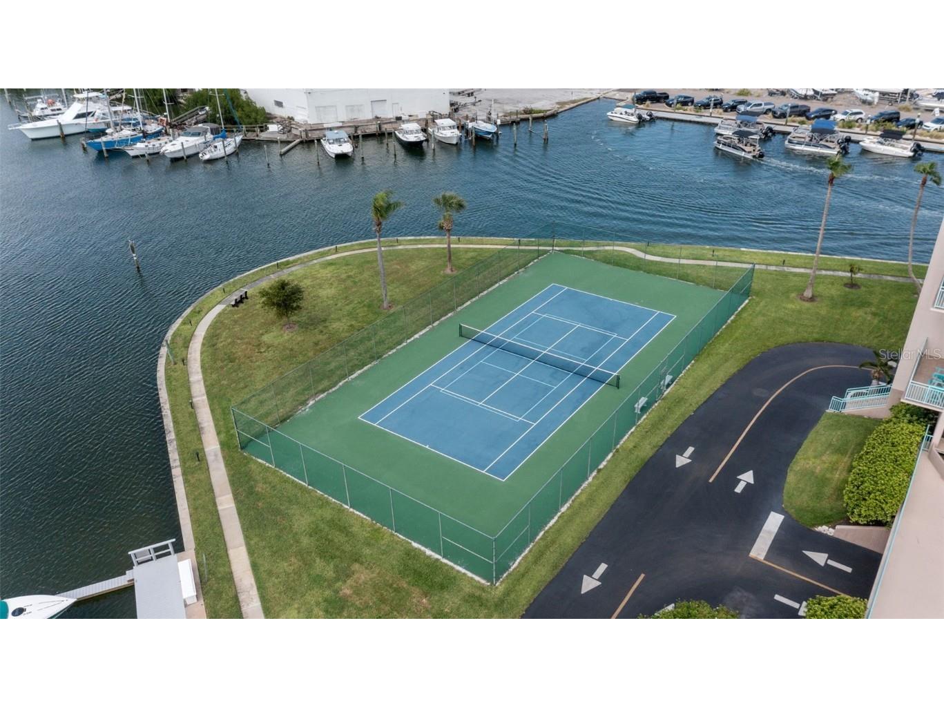 1 Key Capri #611E Treasure Island FL 33706 TB8420788 image25