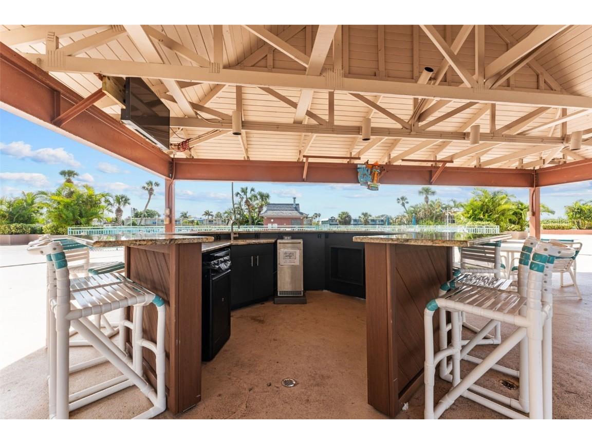 1 Key Capri #611E Treasure Island FL 33706 TB8420788 image27