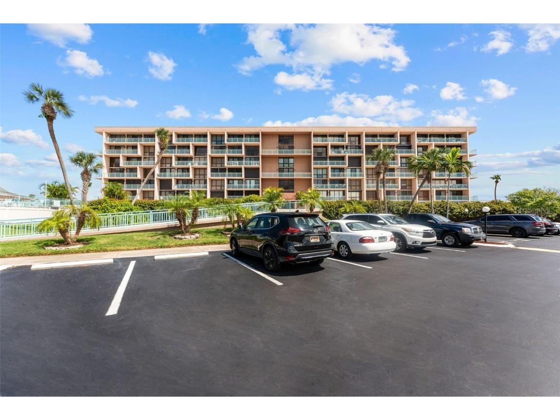 1 Key Capri #611E Treasure Island FL 33706 TB8420788 image31