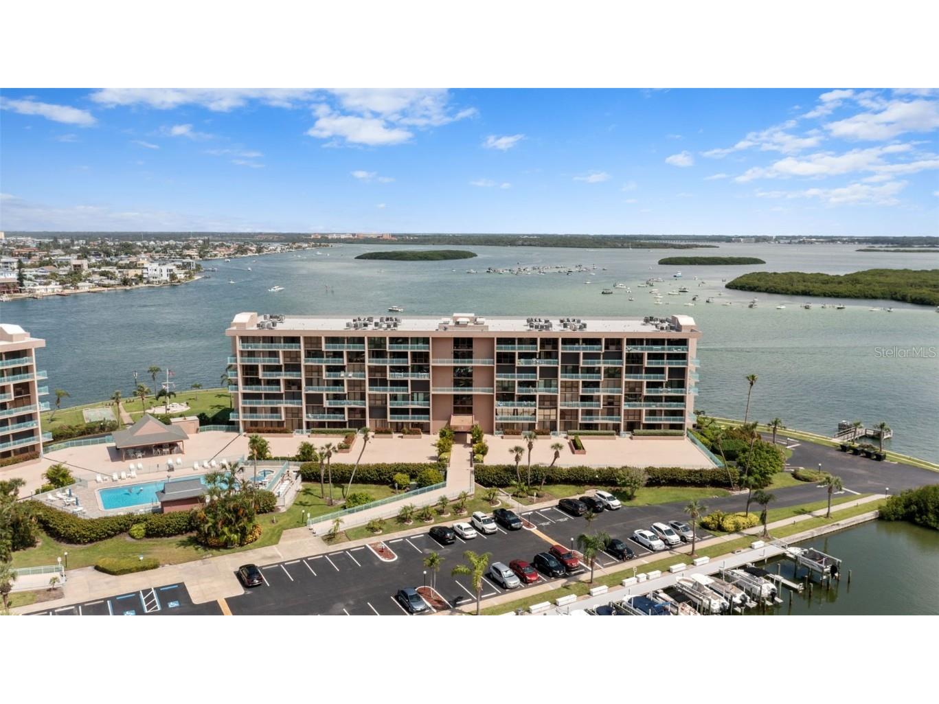 1 Key Capri #611E Treasure Island FL 33706 TB8420788 image32
