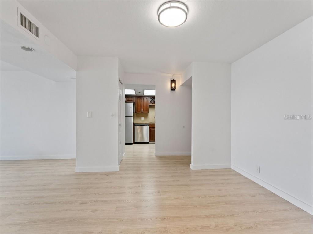 1 Key Capri #611E Treasure Island FL 33706 TB8420788 image8