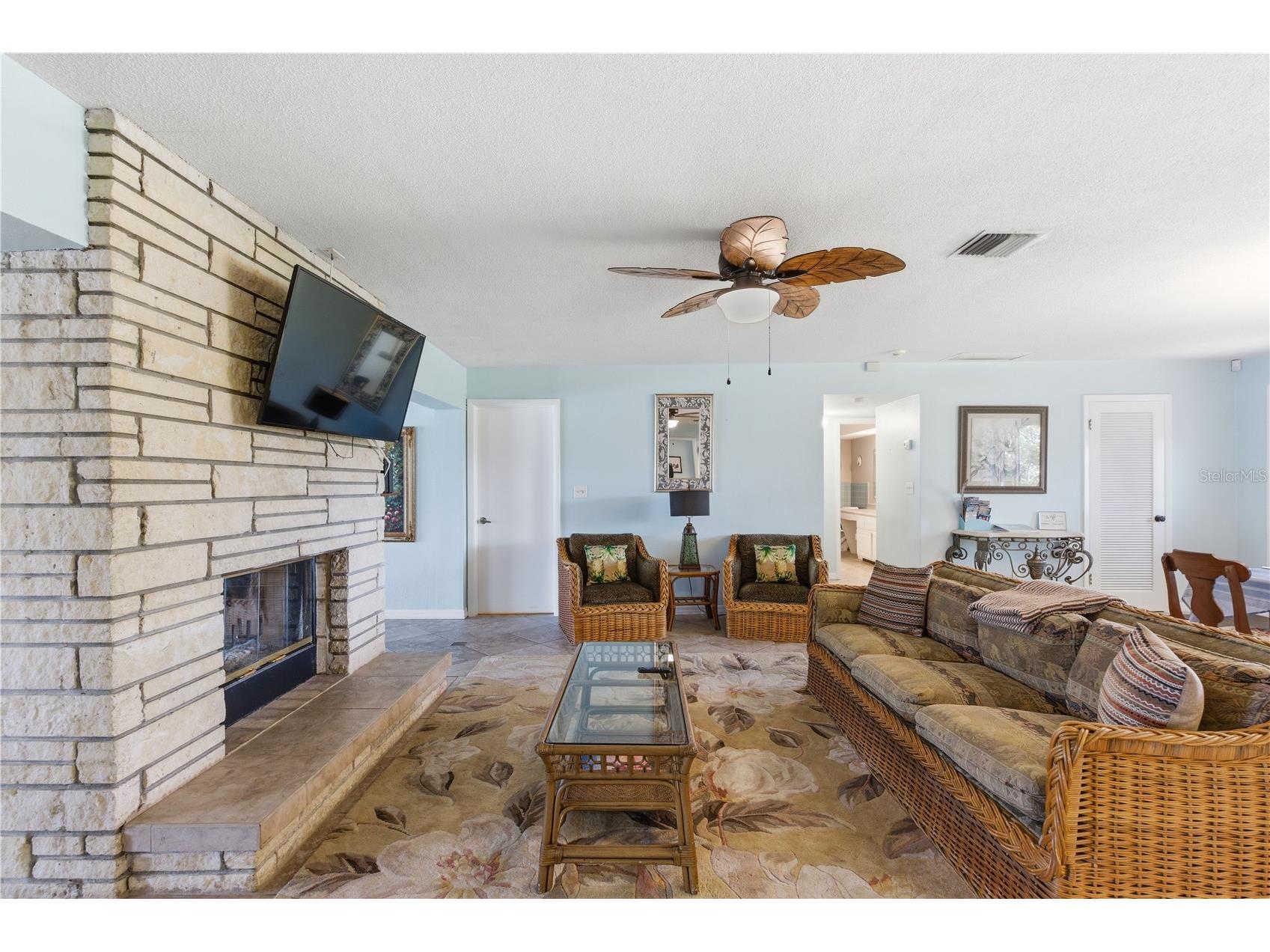 1 Maplewood Avenue Clearwater FL 33765 TB8498771 image12