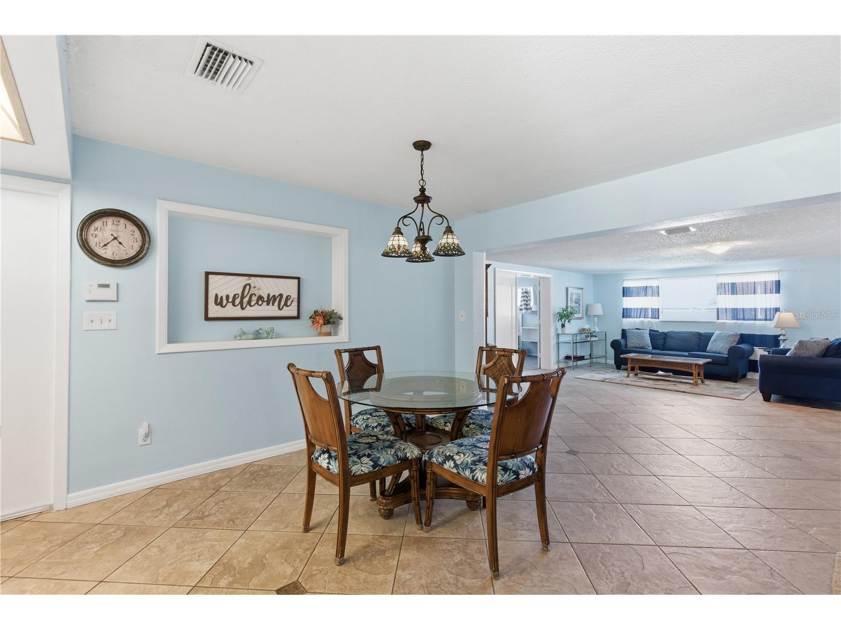 1 Maplewood Avenue Clearwater FL 33765 TB8498771 image16