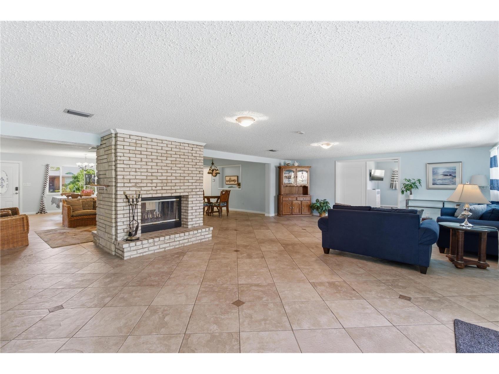 1 Maplewood Avenue Clearwater FL 33765 TB8498771 image19