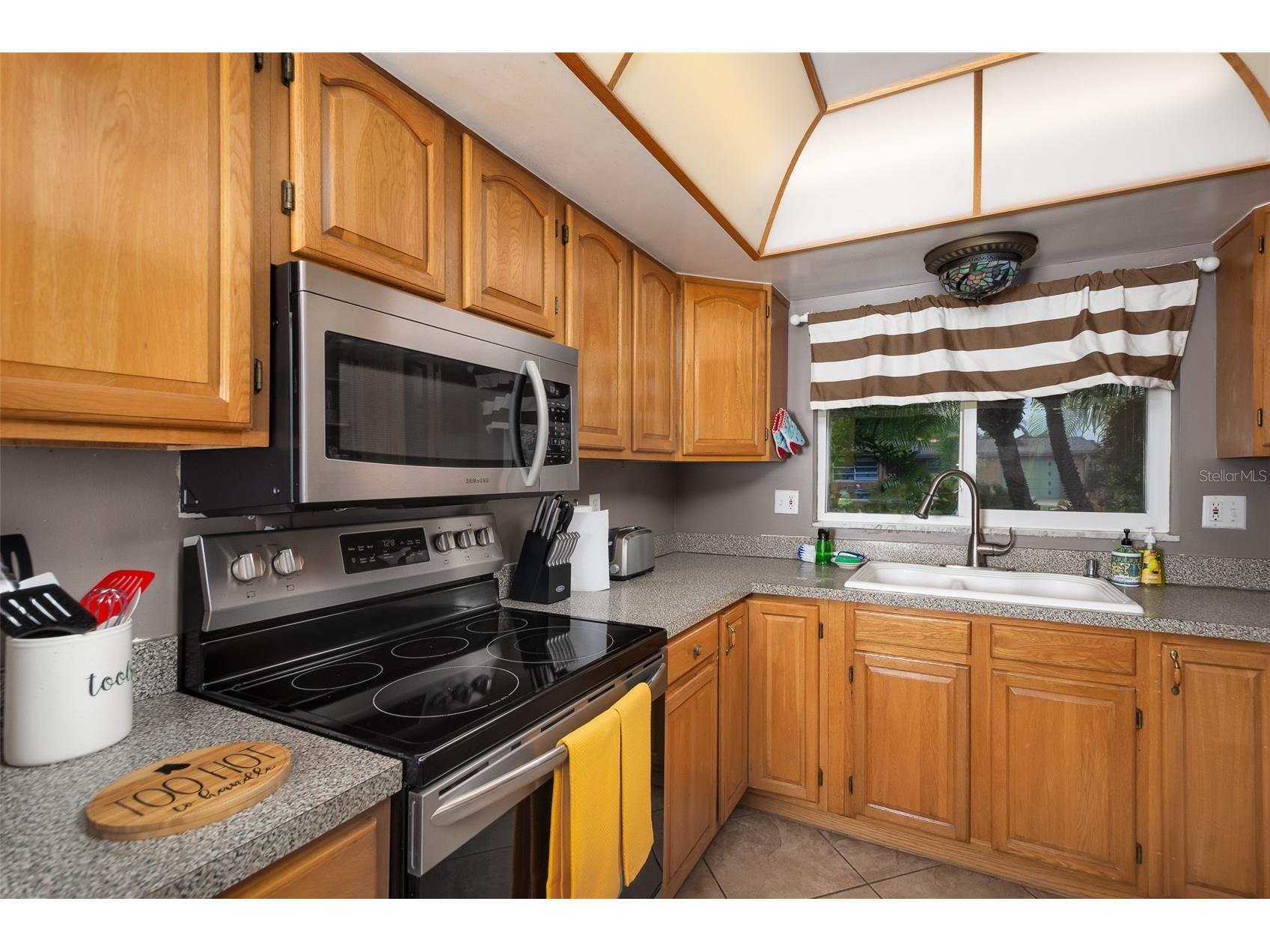1 Maplewood Avenue Clearwater FL 33765 TB8498771 image28