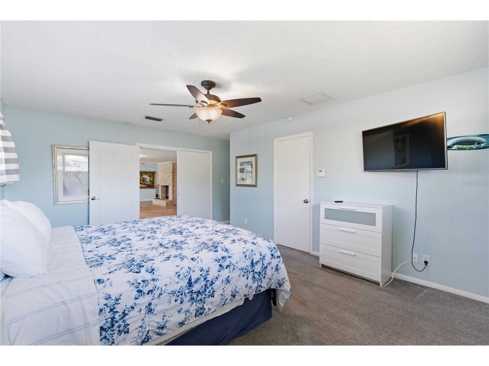 1 Maplewood Avenue Clearwater FL 33765 TB8498771 image33