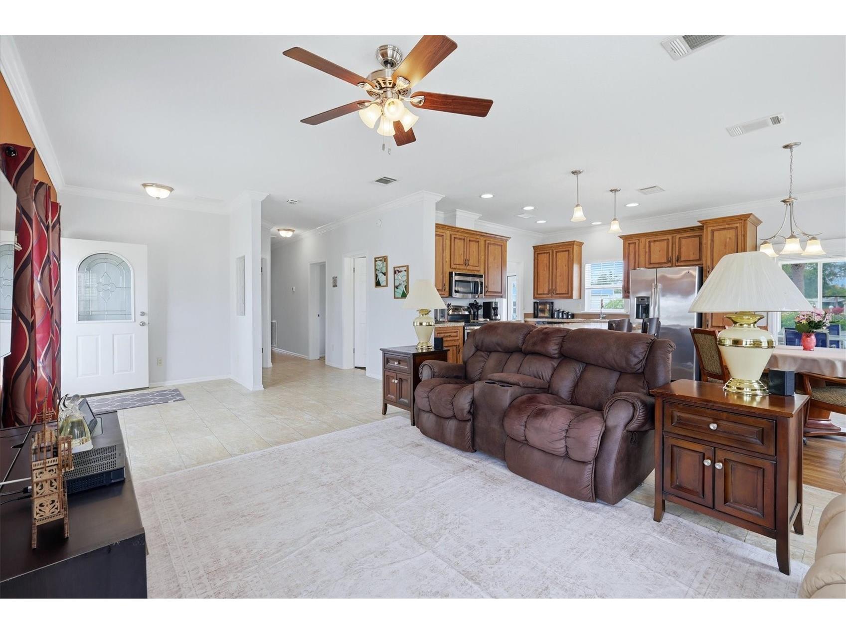 1 Meadow Circle Ellenton FL 34222 A4689707 image10