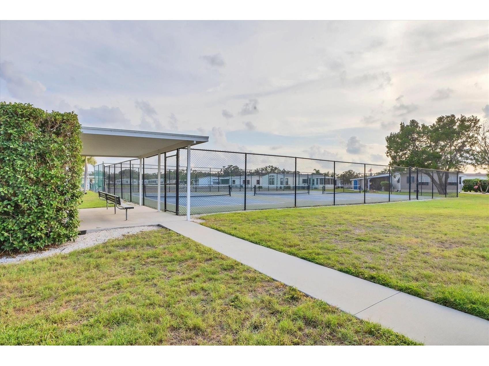 1 Meadow Circle Ellenton FL 34222 A4689707 image37