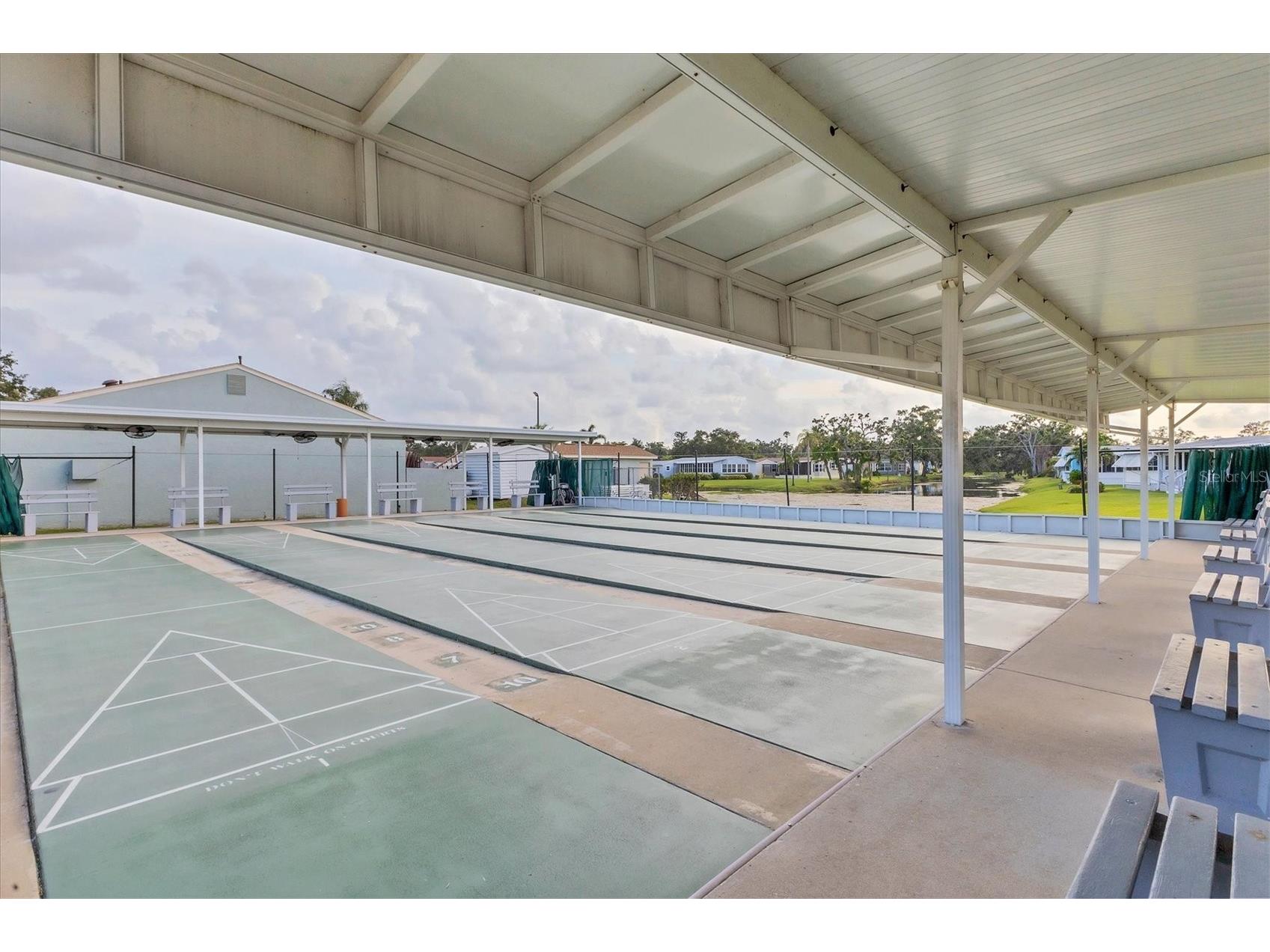 1 Meadow Circle Ellenton FL 34222 A4689707 image41